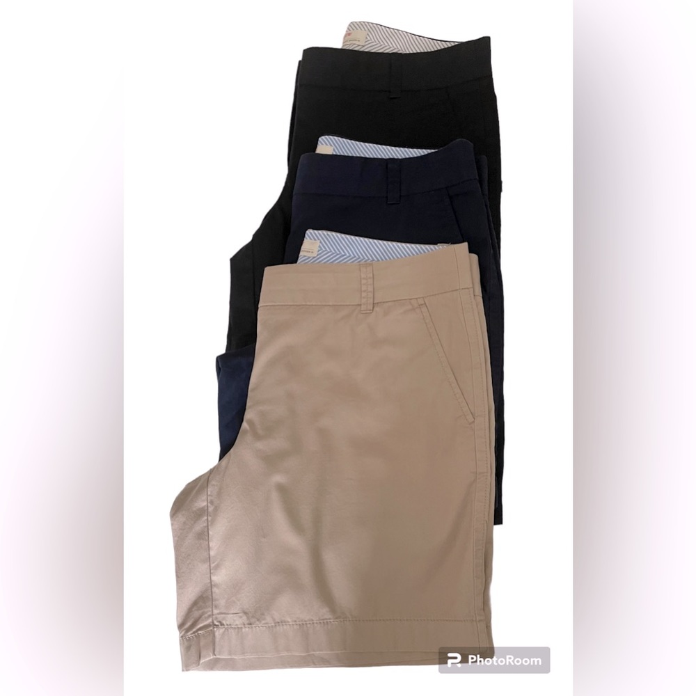 J. Crew Classic 7” Chino Shorts